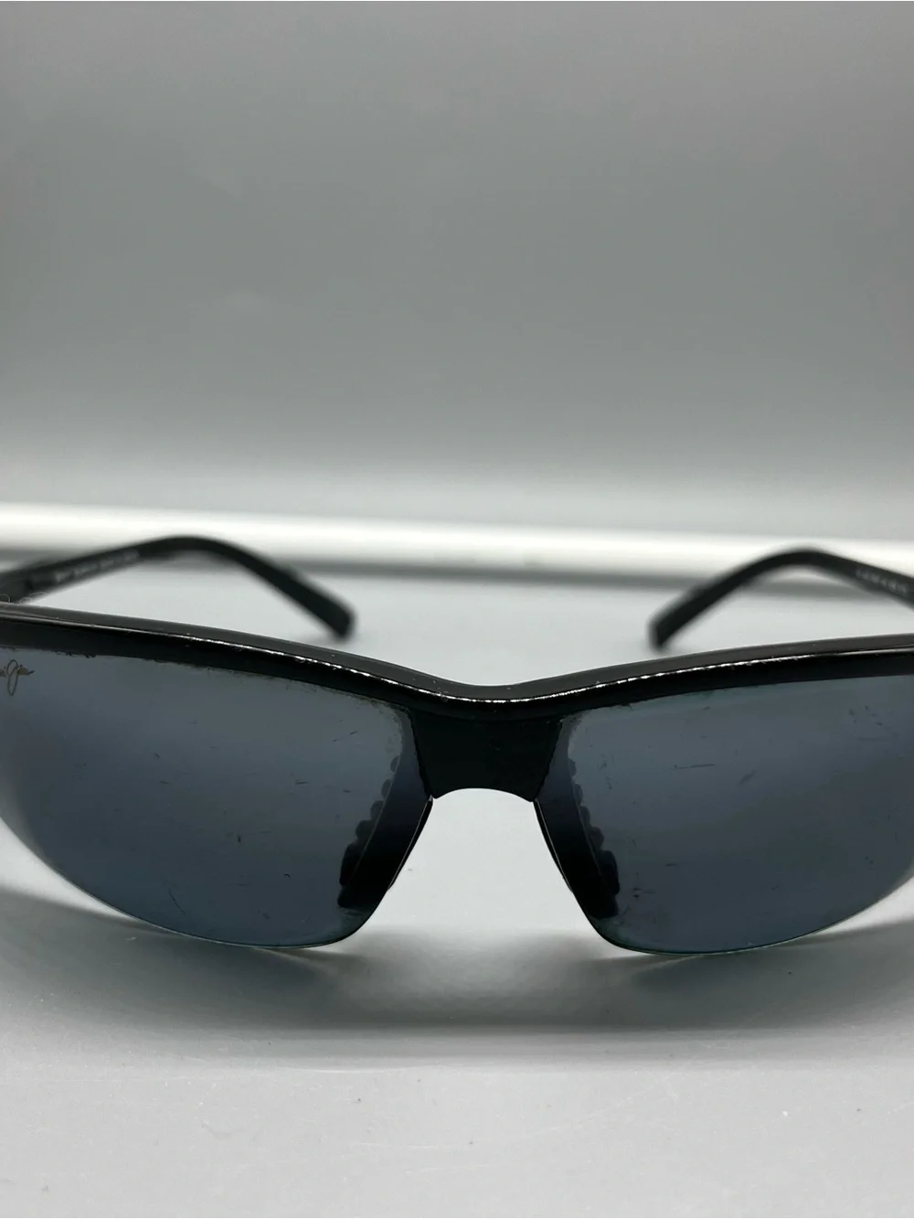 Maui Jim Black Frame Grey Lens Shield Sunglasses with Brown Case